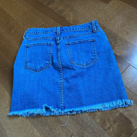 Denim skirt - Picture 2 of 2